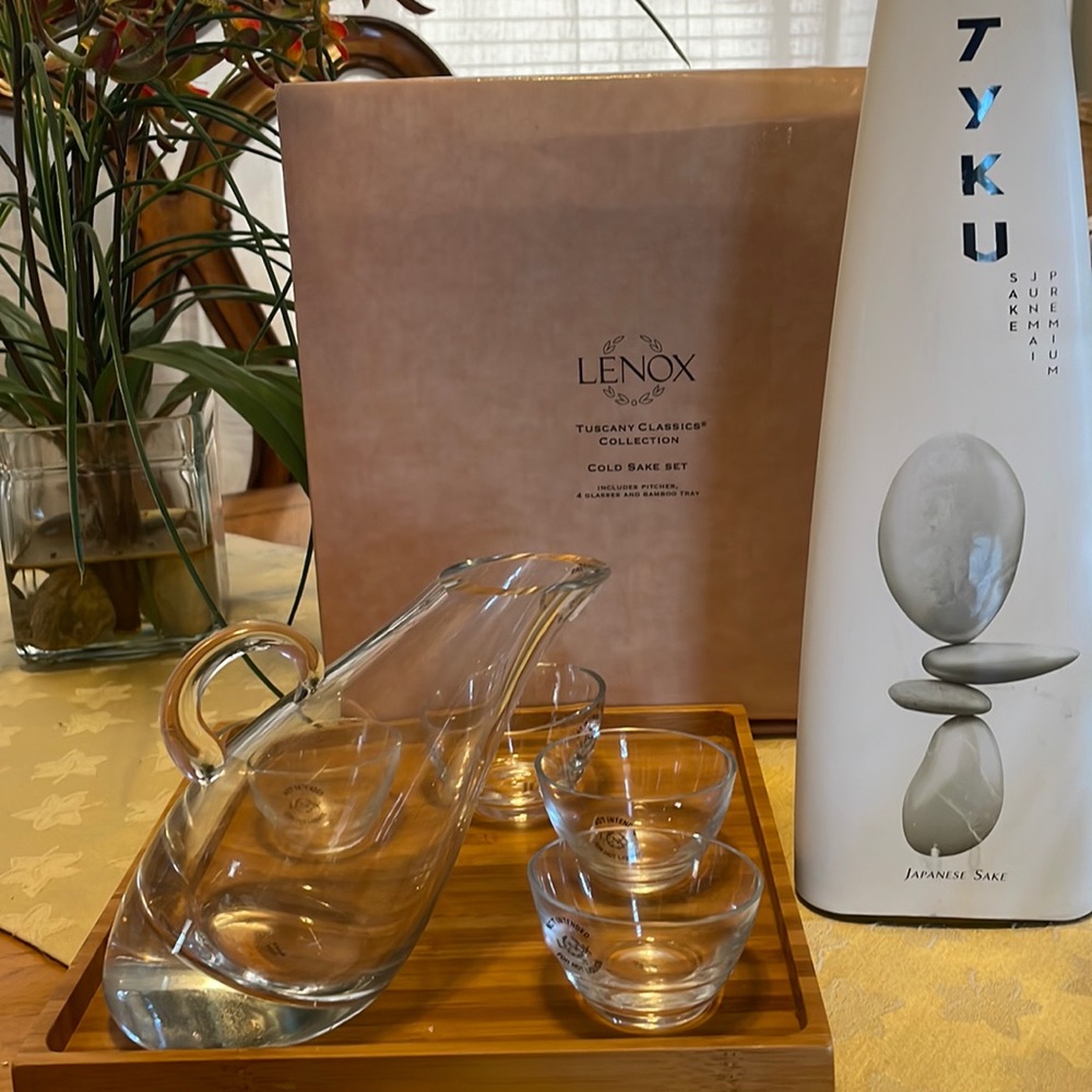 Gorgeous cold sake set - Picture 1 of 8